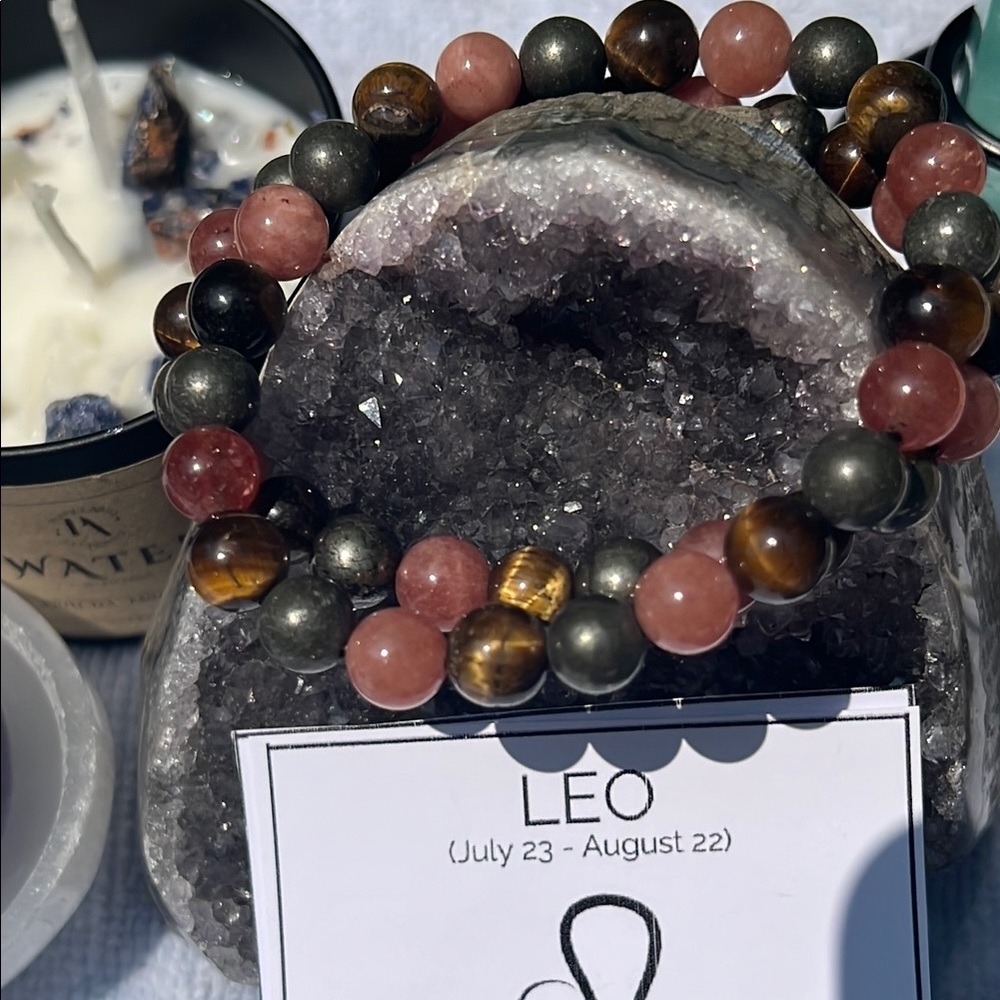 ONE Leo Zodiac bracelet